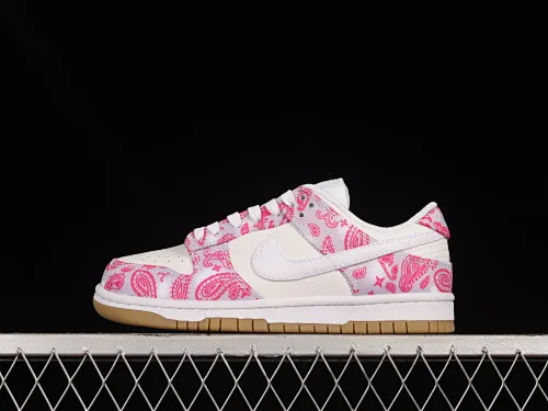 All categories Nk SB Dunk series Nk SB Dunk Low low-top sneakers Nk SB Dunk Low cashew flower white pink SB smashed backboard fashion casual sneakers CT5053-061
